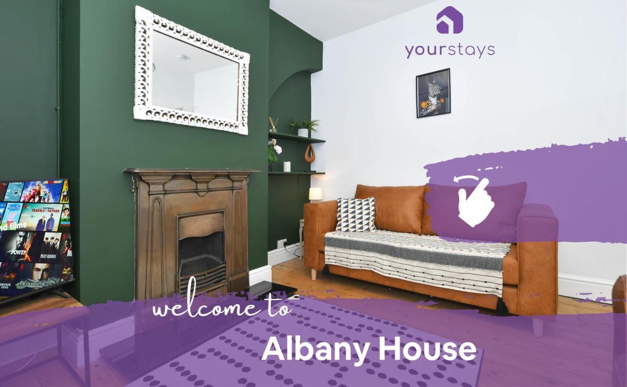 Albany House, Superb Townhouse, Gorgeous Design, Heart Of Newcastle-Under-Lyme Villa Stoke-on-Trent Esterno foto